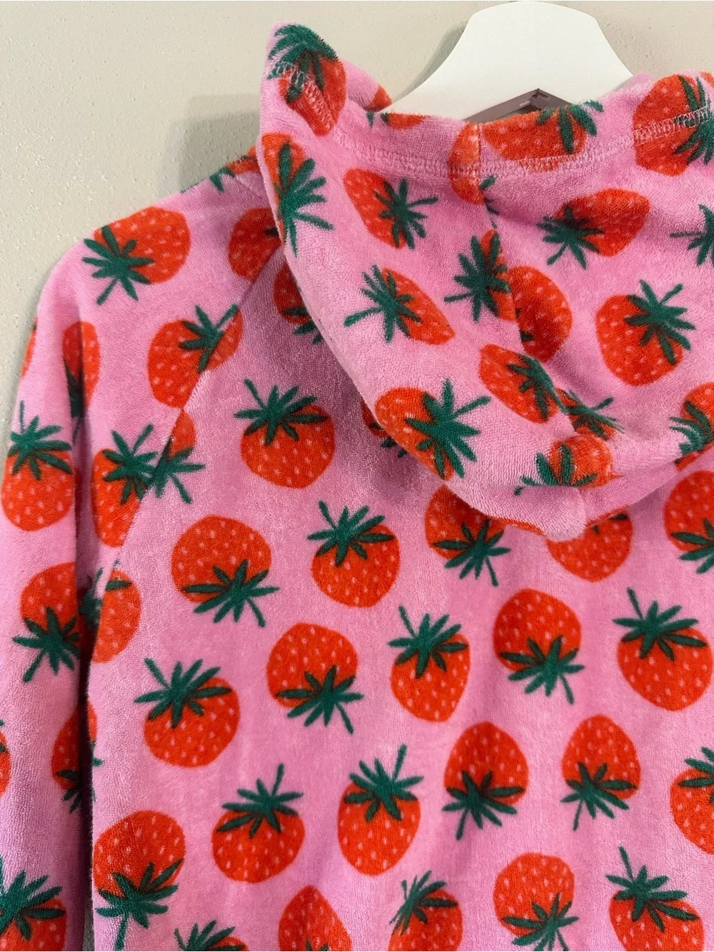 Hanna Andersson Pink Strawberry Hooded Zip-Up Robe